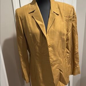 Oscar de la Renta Yellow Blazer with Notched Lapels and Relaxed Fit